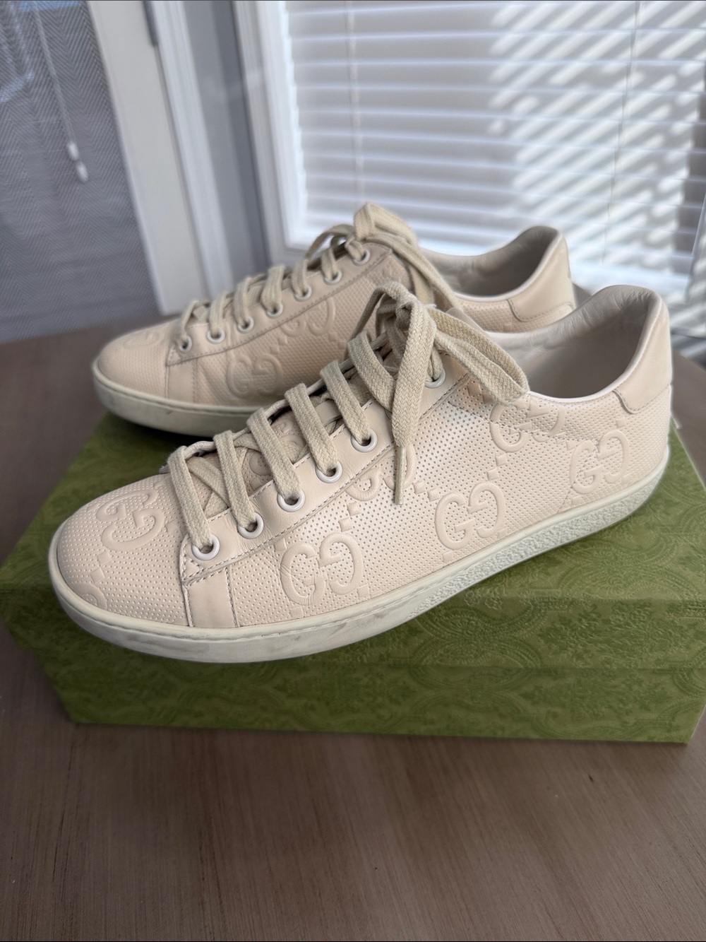 Gucci Cream Embossed Leather Tennis Sneakers